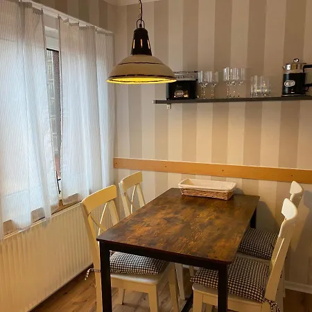 Relitto Boutique Und